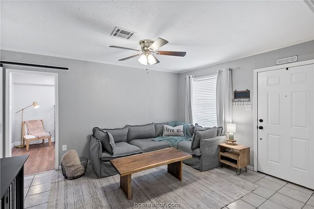 804 East 32nd Street, Bryan, TX 77803