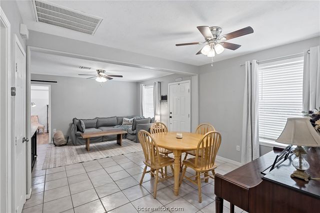 804 East 32nd Street, Bryan, TX 77803