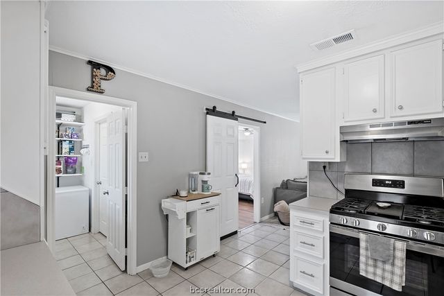 804 East 32nd Street, Bryan, TX 77803