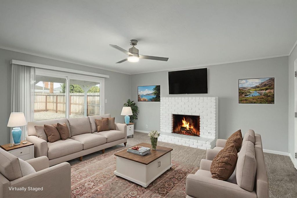 Image 14 of property listing at 638 E Browning Avenue, Fresno, CA 93710