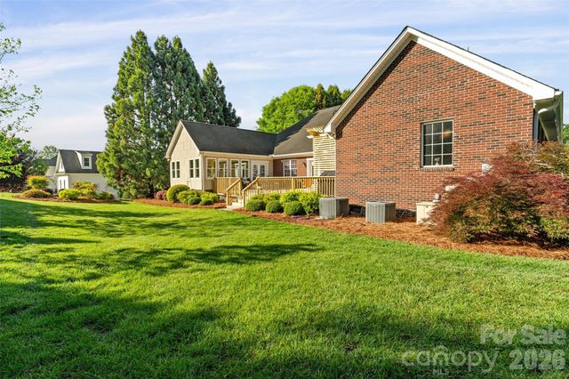 1701 South Point Road, Belmont, NC 28012