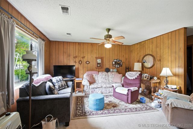 201 Main, Soper, OK 74759