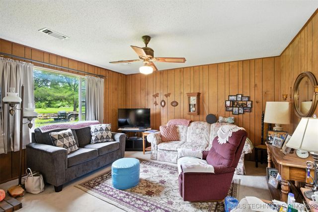 201 Main, Soper, OK 74759