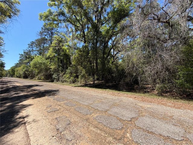 8512 N ESCOBAR ROAD, Dunnellon, FL 34434