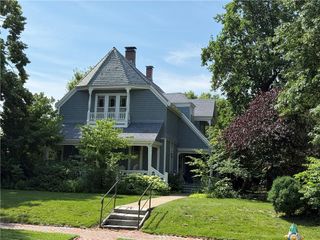 222 W Gay Street, Warrensburg, MO 64093