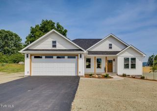 126 Avon Avenue, Elizabethton, TN 37643