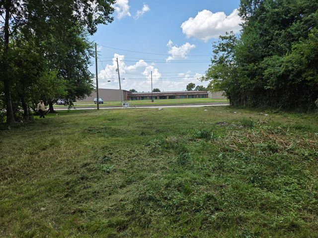 1315 Staffordshire Road, Stafford, TX 77477