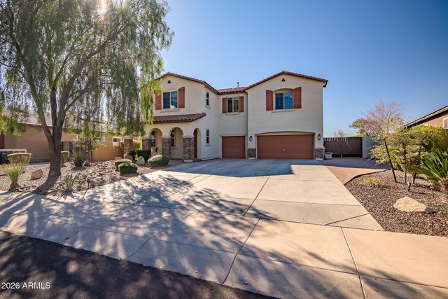 3719 W LANHAM Drive, New River, AZ 85087