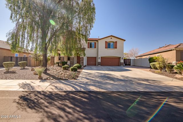 3719 W LANHAM Drive, New River, AZ 85087