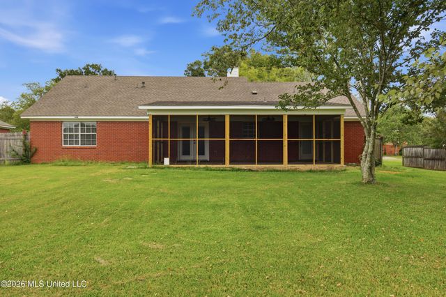 101 N Place Drive, Madison, MS 39110