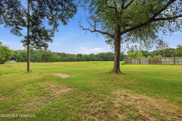 101 N Place Drive, Madison, MS 39110