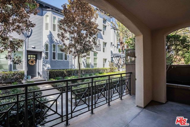 13075 Pacific 100, Playa Vista, CA 90094
