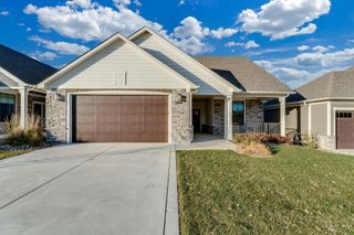 820 E Park Pl, Andover, KS 67002