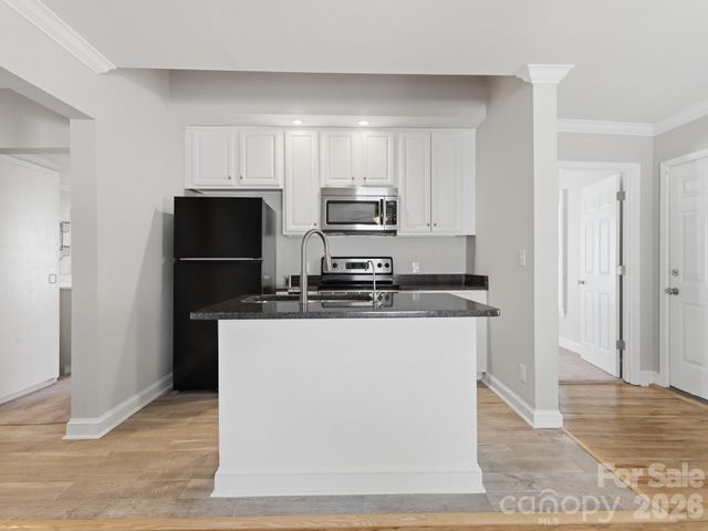 158 NW Academy Street, Concord, NC 28025