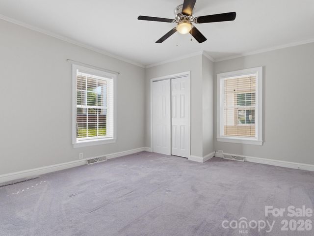 158 NW Academy Street, Concord, NC 28025