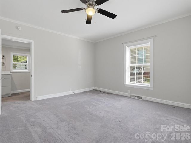 158 NW Academy Street, Concord, NC 28025