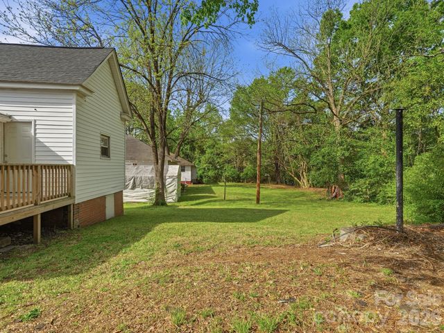 158 NW Academy Street, Concord, NC 28025