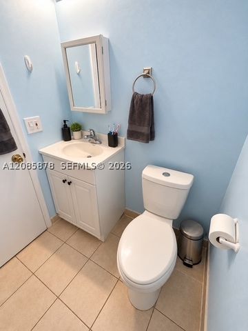6541 SW 5th St, Pembroke Pines, FL 33023