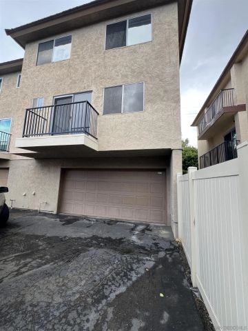 2772 Meadow Lark, San Diego, CA 92123