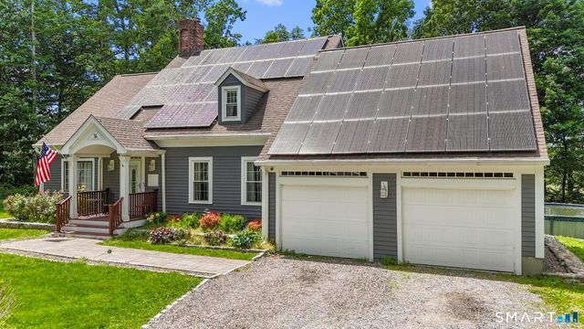 14 North Branch Road, Newtown, CT 06470