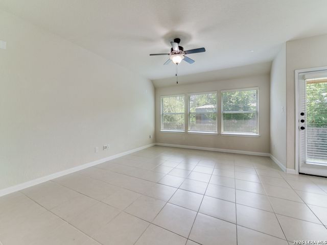 337 DERBY DR, Boerne, TX 78006