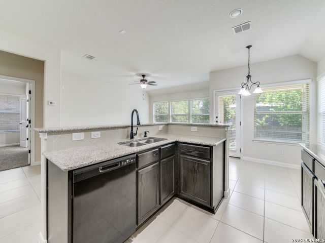337 DERBY DR, Boerne, TX 78006