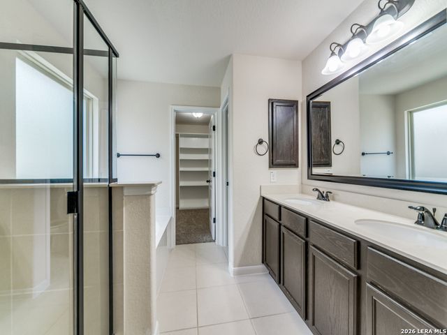337 DERBY DR, Boerne, TX 78006