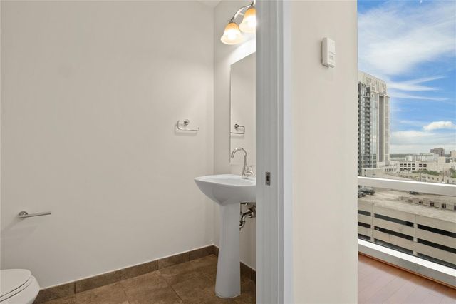 150 E ROBINSON STREET 1026, Orlando, FL 32801