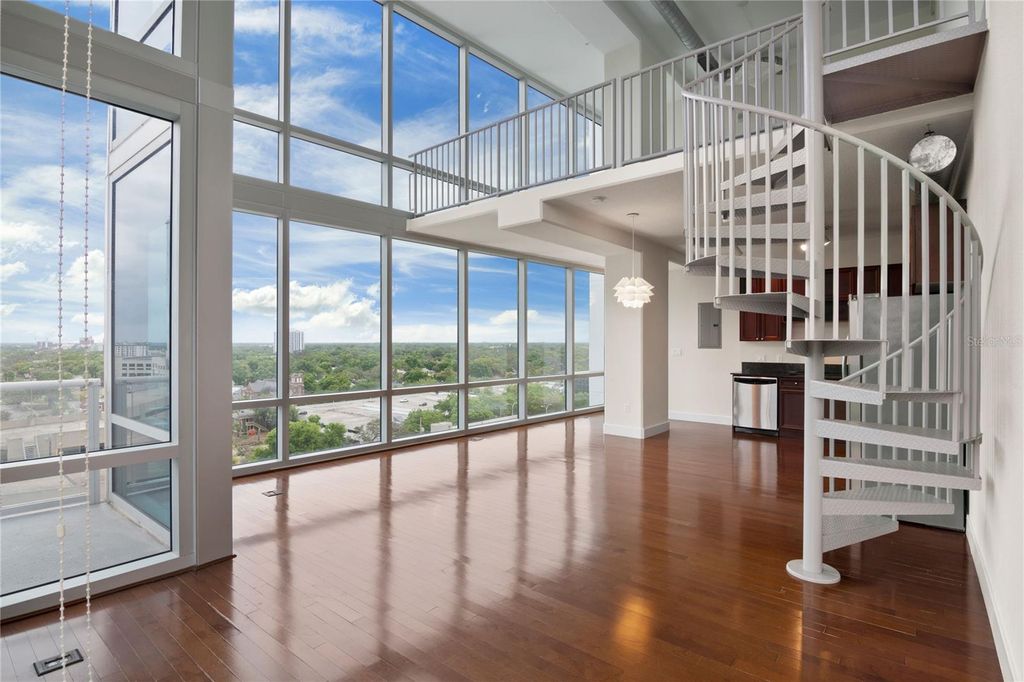 Image 11 of property listing at 150 E ROBINSON STREET 1026, Orlando, FL 32801