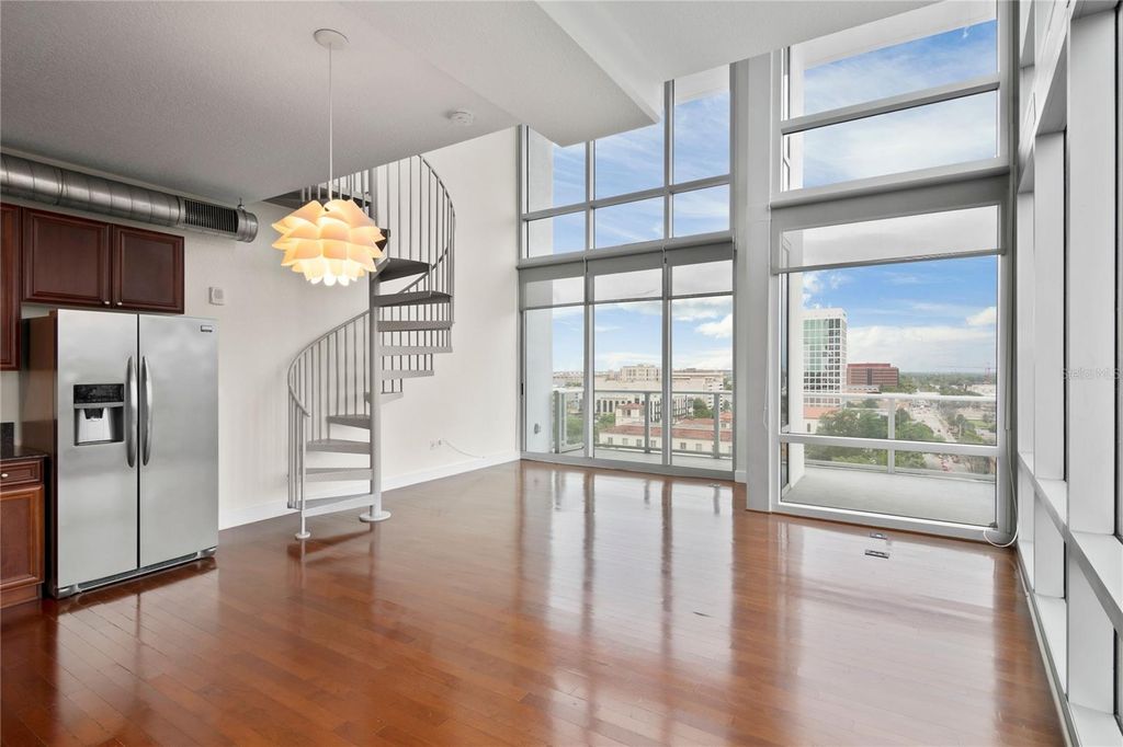 Image 10 of property listing at 150 E ROBINSON STREET 1026, Orlando, FL 32801