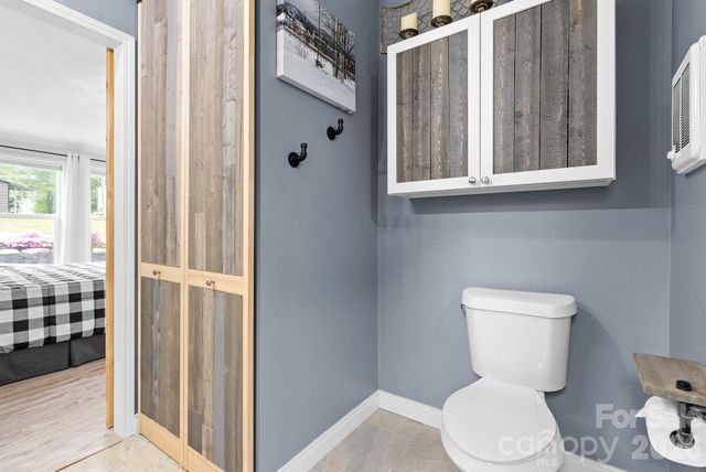285 Dove Haven Lane, Hendersonville, NC 28791