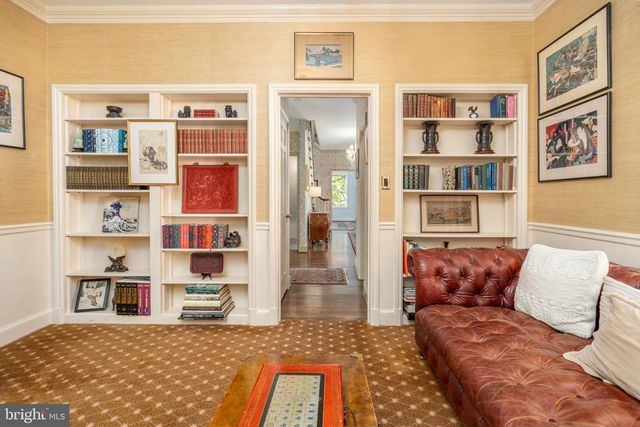 4920 PALISADE LN NW, Washington, DC 20016