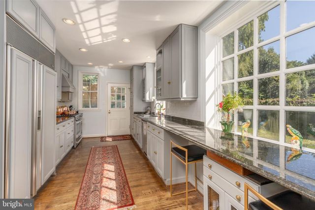 4920 PALISADE LN NW, Washington, DC 20016