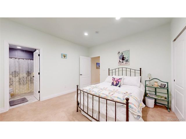 15382 Xenia Ct, Thornton, CO 80602