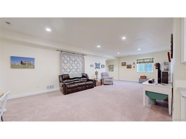 15382 Xenia Ct, Thornton, CO 80602