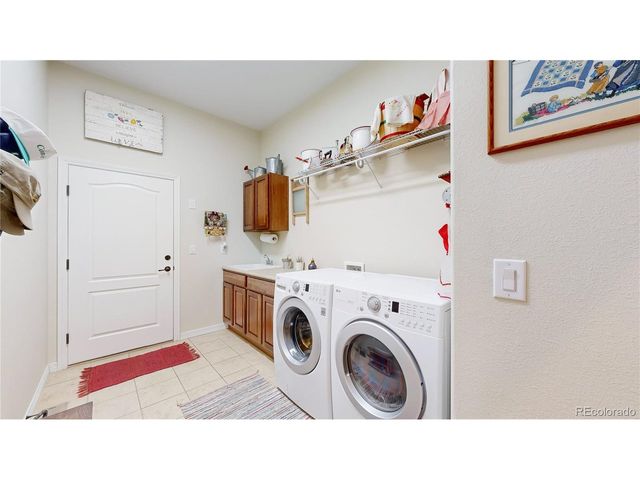 15382 Xenia Ct, Thornton, CO 80602