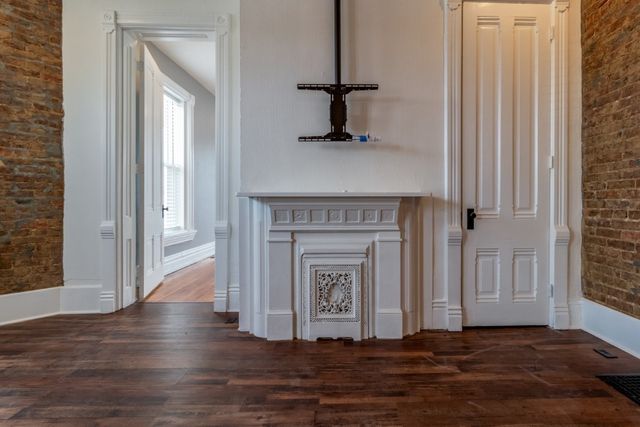 305 Main St Apt 1, Clarksville, TN 37040