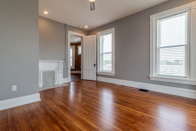 305 Main St Apt 1, Clarksville, TN 37040