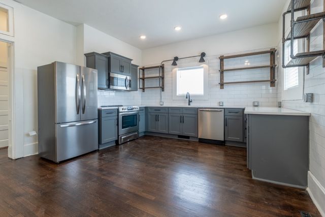 305 Main St Apt 1, Clarksville, TN 37040