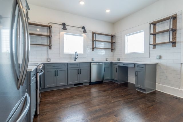 305 Main St Apt 1, Clarksville, TN 37040