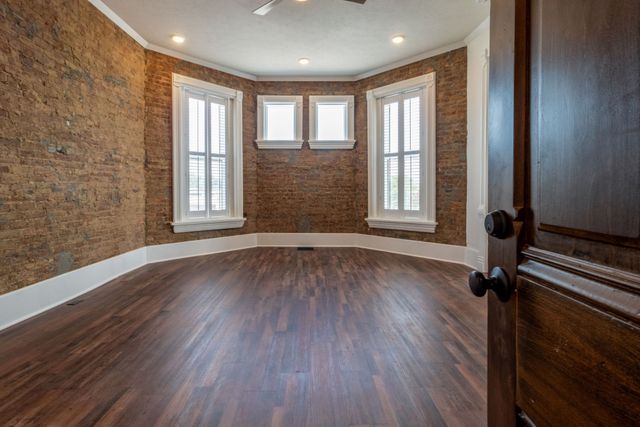 305 Main St Apt 1, Clarksville, TN 37040