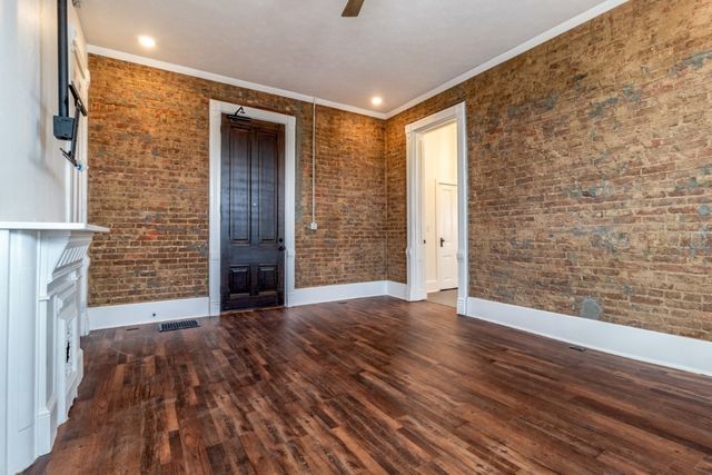 305 Main St Apt 1, Clarksville, TN 37040