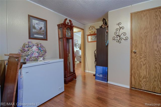 48620 Wear Road Road, Belleville, MI 48111