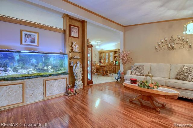 48620 Wear Road Road, Belleville, MI 48111