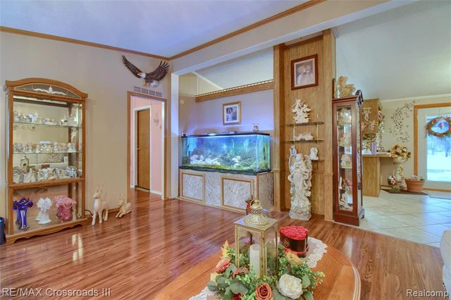 48620 Wear Road Road, Belleville, MI 48111