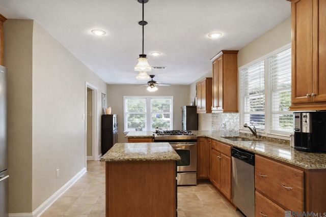 3115 Myrtle Ave, Baton Rouge, LA 70806