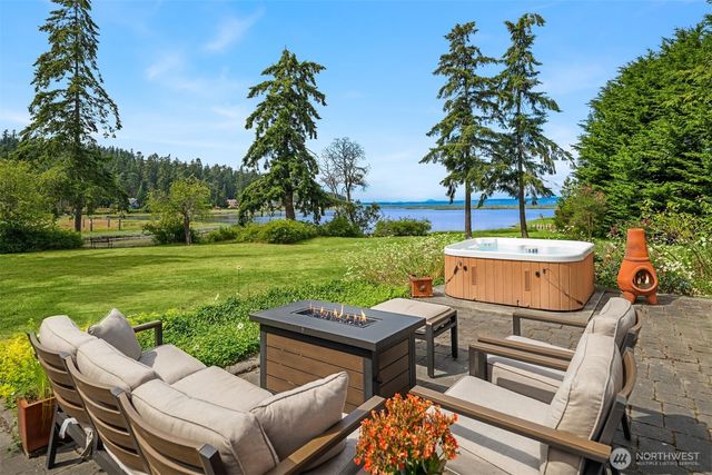 507 Race Road, Coupeville, WA 98239