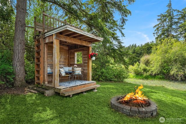 507 Race Road, Coupeville, WA 98239