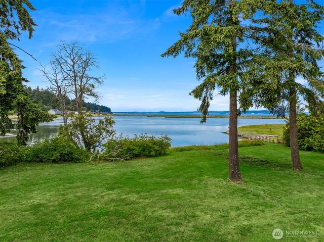 507 Race Road, Coupeville, WA 98239