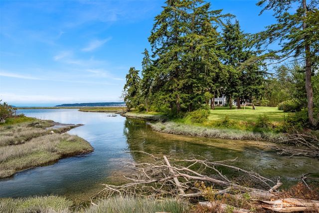 507 Race Road, Coupeville, WA 98239